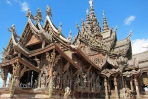 Chiêm Ngưỡng Ngôi Đền Chân Lý Độc Đáo ở Pattaya Thái Lan