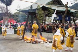 Hiwatari-matsuri – Lễ Hội Mùa Xuân Đặc Sắc Ở Nhật Bản