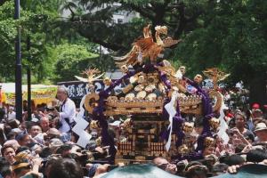 Khám Phá Lễ Hội Sanja Matsuri Nổi Tiếng Ở Nhật bản