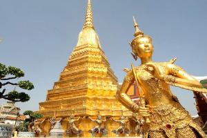 Chùa Phật Ngọc – Ngôi Chùa Linh Thiêng Nhất Bangkok Thái Lan