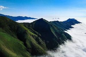 Địa Điểm Săn Mây Đẹp Tựa Tiên Cảnh Ở Việt Nam