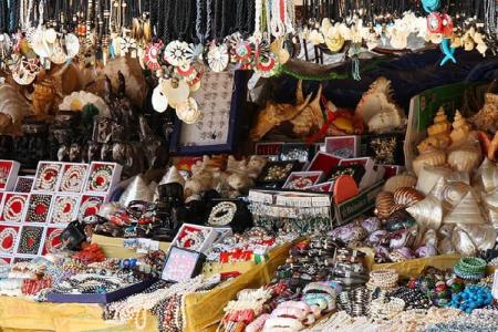 Những Con Đường Mua Sắm Sầm Uất Nhất Phuket Thái Lan