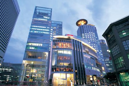 Thăm Quan Và Mua Sắm Ở Khu Phức Hợp Herbis Plaza Osaka Nhật Bản