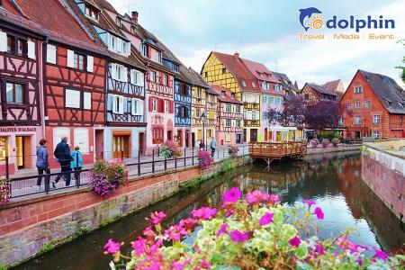 Du lịch Châu Âu: 3 ngôi làng cổ ở Châu Âu đẹp như trong truyện cổ tích