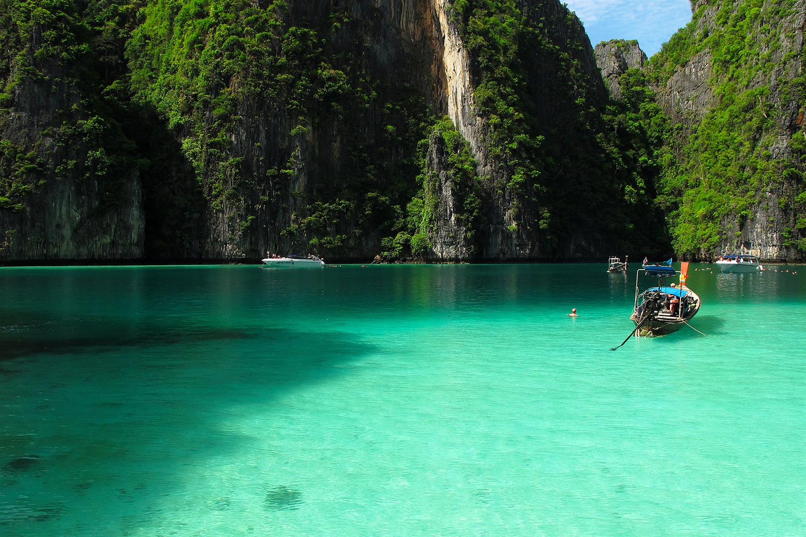 Khám phá vẻ đẹp koh phi phi của Thái Lan