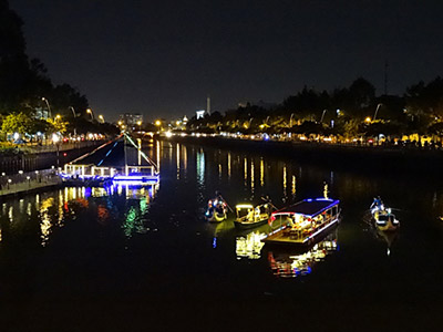 Tour du thuyền Nhiêu Lộc sẽ có chú Cuội và Chị Hằng