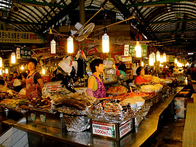 5 khu phố ẩm thực đêm ở Seoul Hàn Quốc bạn nên khám phá