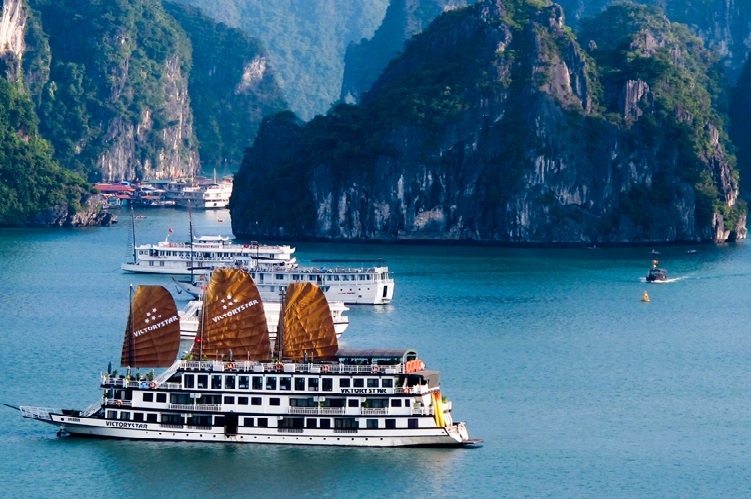 Trải Nghiệm Không Khí Lễ Hội Carnaval Hạ Long 2018 Dịp Lễ 30/4