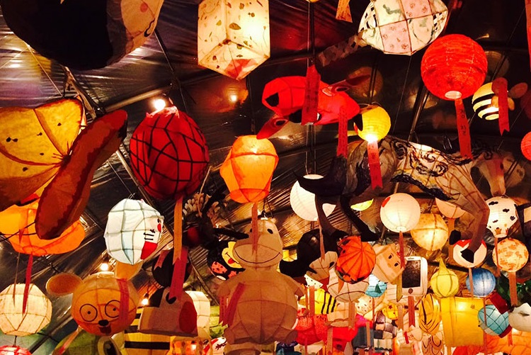 Lung Linh Lễ Hội Đèn Lồng Jinju Hàn Quốc