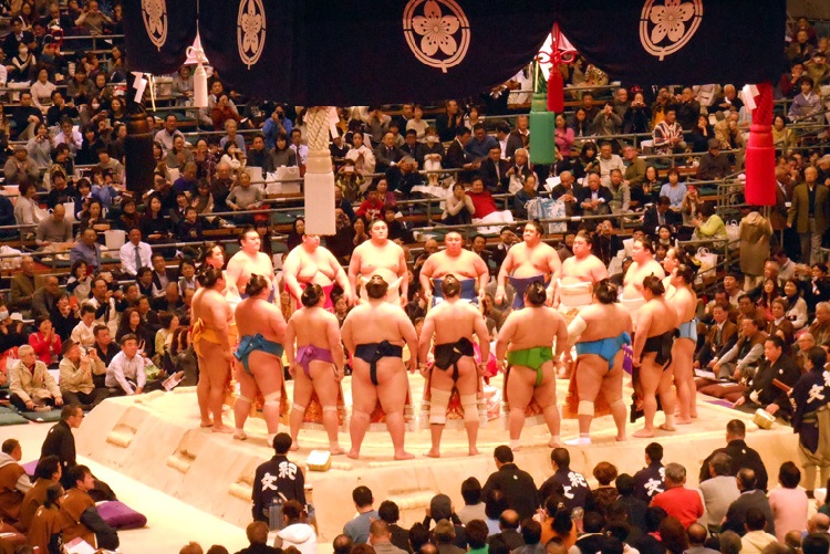 Tham Quan Nhà Thi Đấu Sumo Ryogoku Kokugikan