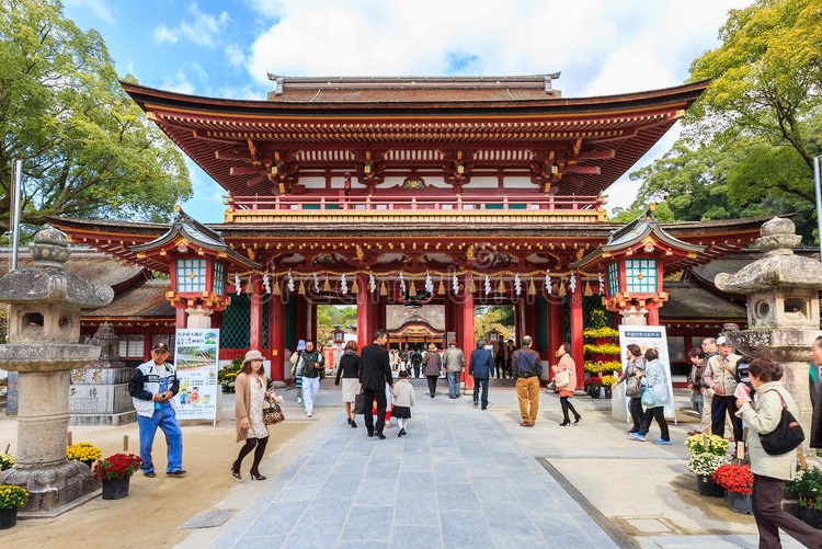 Hãy Đến Thăm Đền Thờ Tenmangu - Nơi Thờ Thần Học Vấn