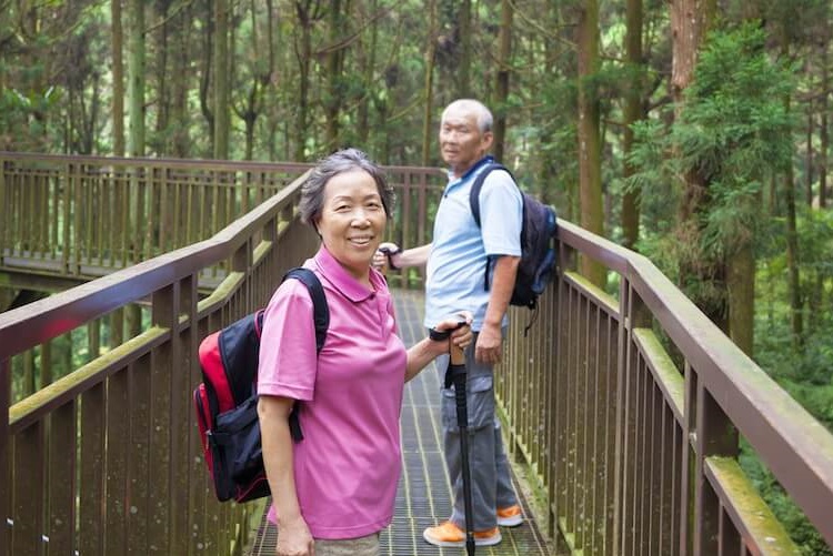 Những Lưu Ý Cần Thiết Cho Chuyến Du Lịch Của Người Lớn Tuổi