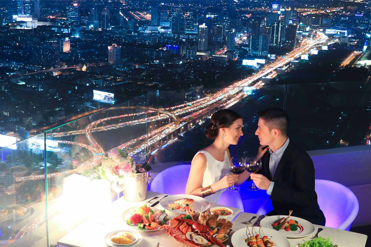 Du lịch Thái Lan nhớ ghé Baiyoke Sky thưởng thức Buffet có 1-0-2
